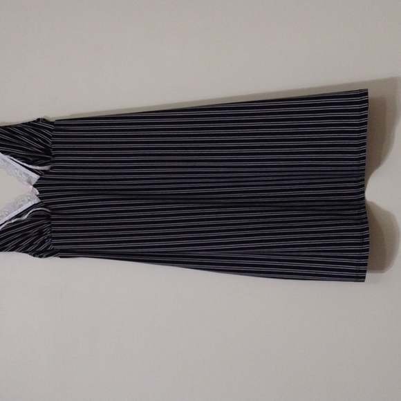 BLACK PINSTRIPE NIGHT SLIP - Picture 3 of 5